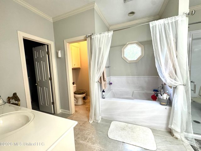 101 Ingle Nook, Clinton, MS 39056