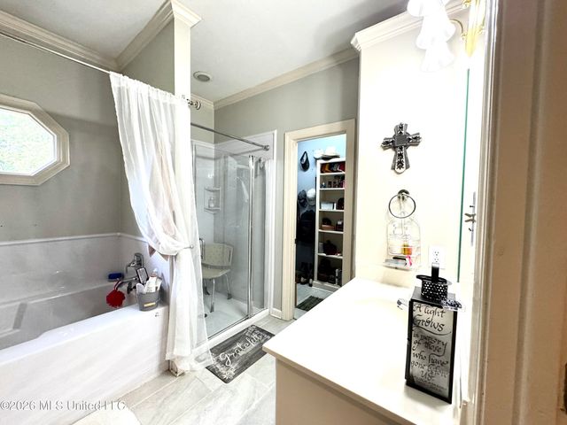 101 Ingle Nook, Clinton, MS 39056