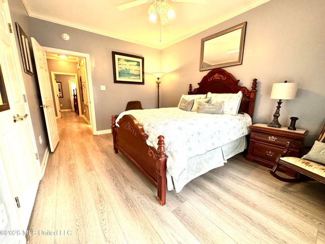 101 Ingle Nook, Clinton, MS 39056