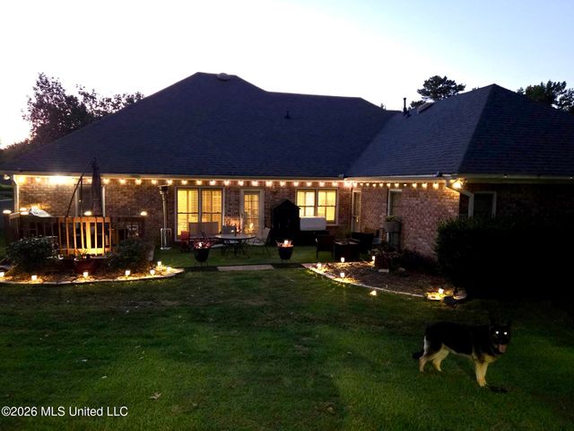 101 Ingle Nook, Clinton, MS 39056