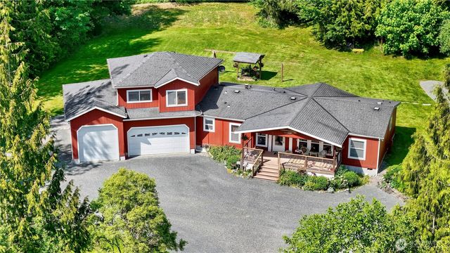 5554 Potter Road, Deming, WA 98244