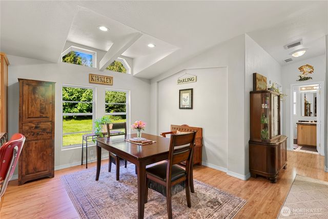 5554 Potter Road, Deming, WA 98244