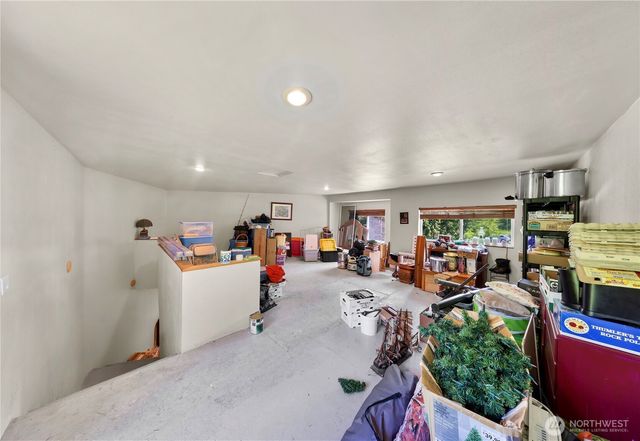 5554 Potter Road, Deming, WA 98244