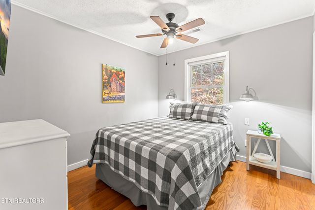 3461 Lost Branch Rd, Sevierville, TN 37862