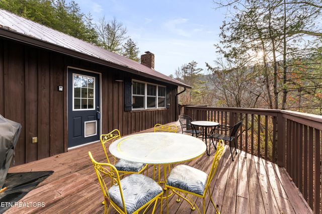 3461 Lost Branch Rd, Sevierville, TN 37862