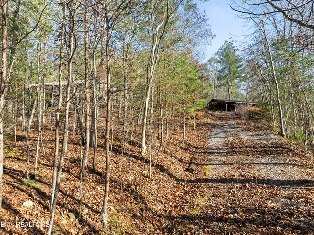 3461 Lost Branch Rd, Sevierville, TN 37862