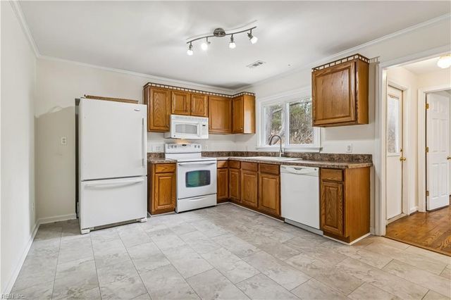 501 Wildey RD, Seaford, VA 23696