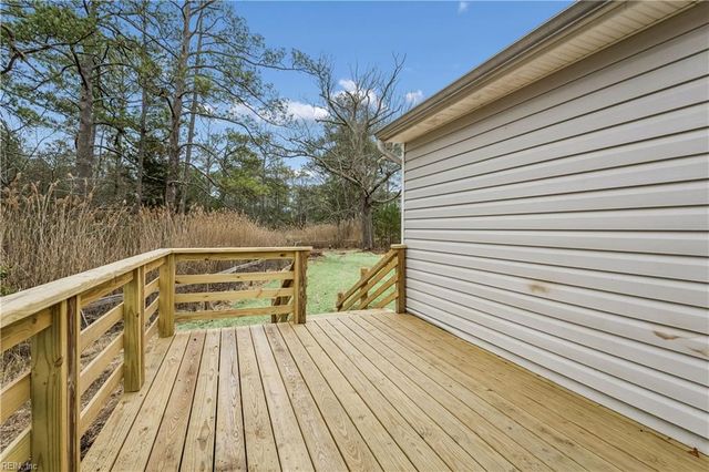 501 Wildey RD, Seaford, VA 23696
