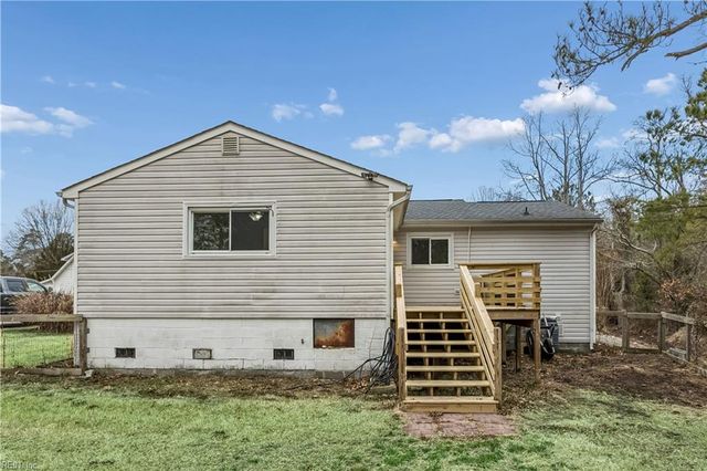 501 Wildey RD, Seaford, VA 23696