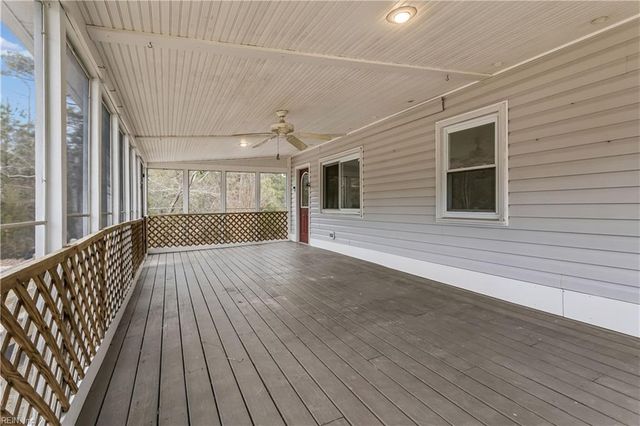 501 Wildey RD, Seaford, VA 23696