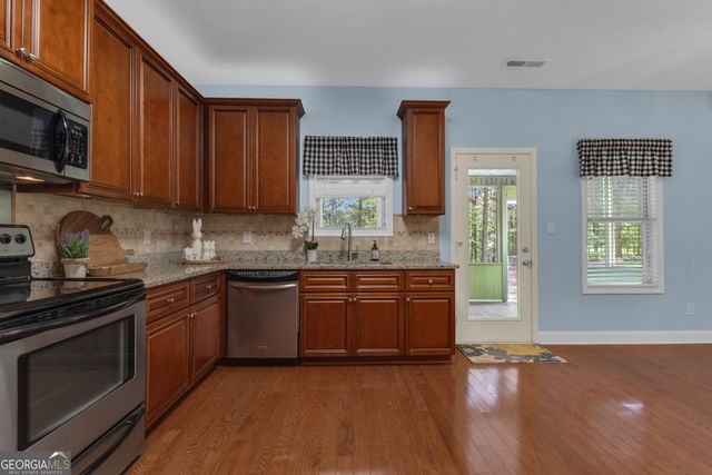 495 George Coggin Road, Newnan, GA 30265