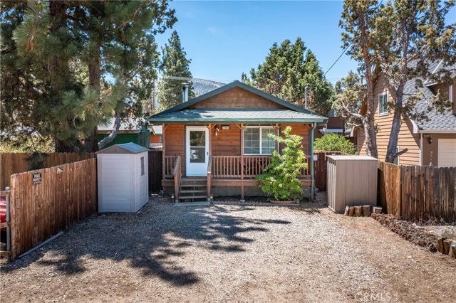 2136 3rd, Big Bear City, CA 92314