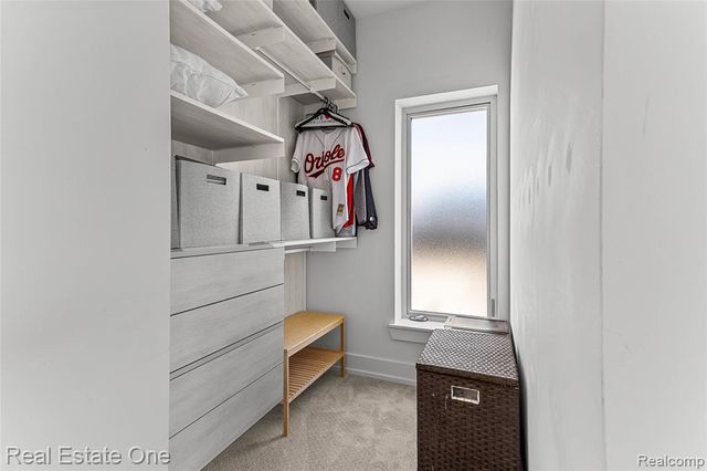 2837 Brush, Detroit, MI 48322