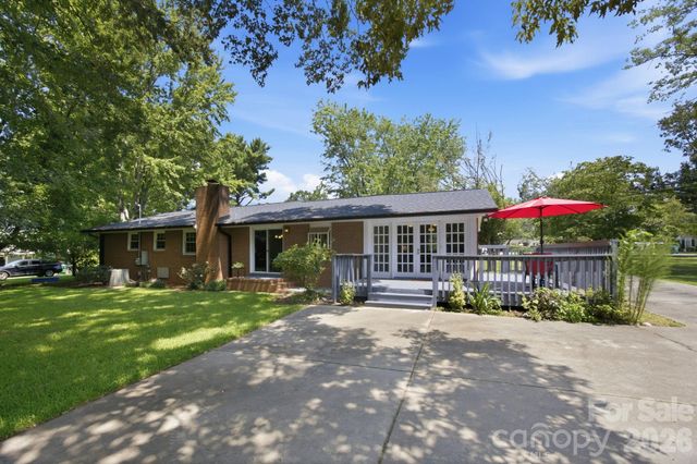 13128 Blacksmith Court, Matthews, NC 28105