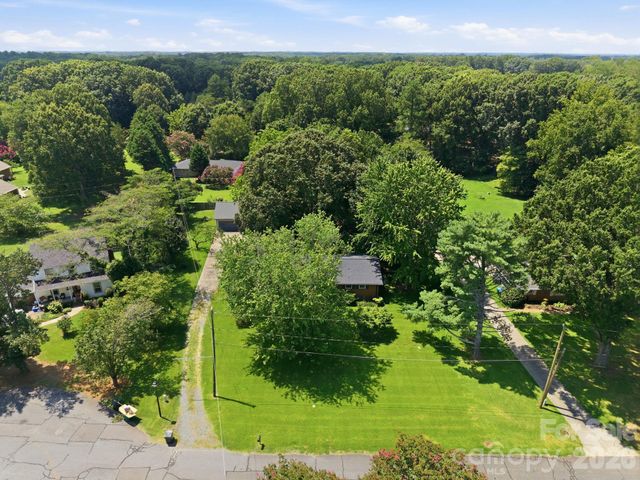 13128 Blacksmith Court, Matthews, NC 28105