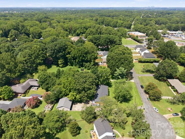 13128 Blacksmith Court, Matthews, NC 28105