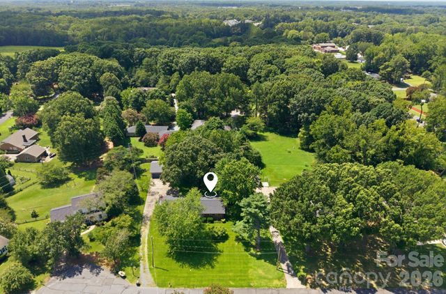 13128 Blacksmith Court, Matthews, NC 28105
