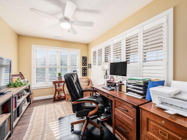 1188 E Bentley Circle, Troy, OH 45373