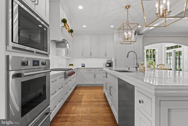 900 BERKELEY RD, Greenville, DE 19807