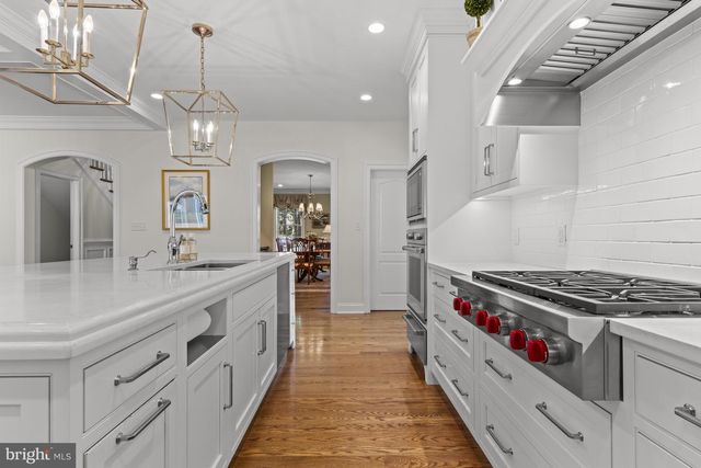 900 BERKELEY RD, Greenville, DE 19807