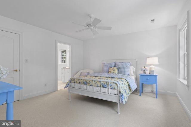 900 BERKELEY RD, Greenville, DE 19807