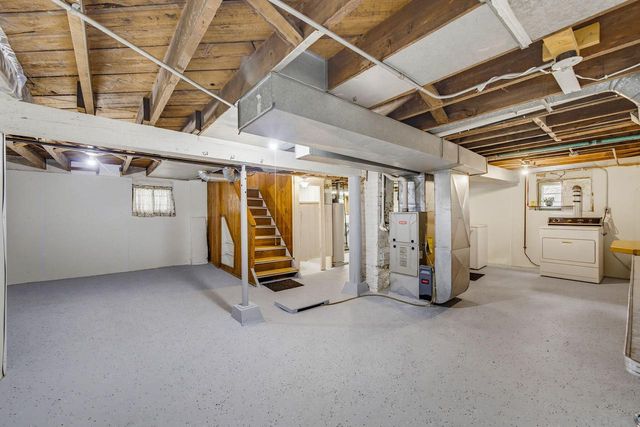 1542 S 79th STREET, West Allis, WI 53214