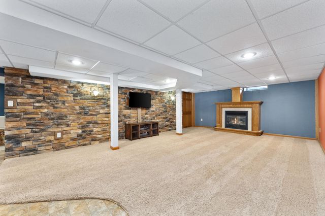 305 S Clark Street, Thorp, WI 54771