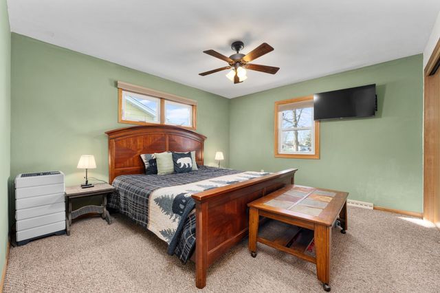 305 S Clark Street, Thorp, WI 54771