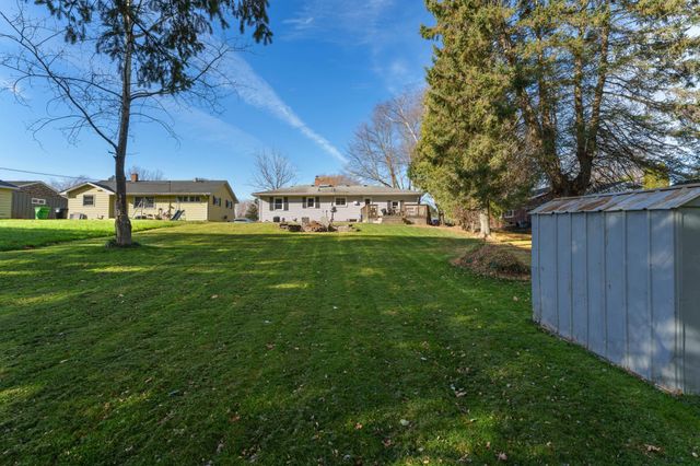 305 S Clark Street, Thorp, WI 54771