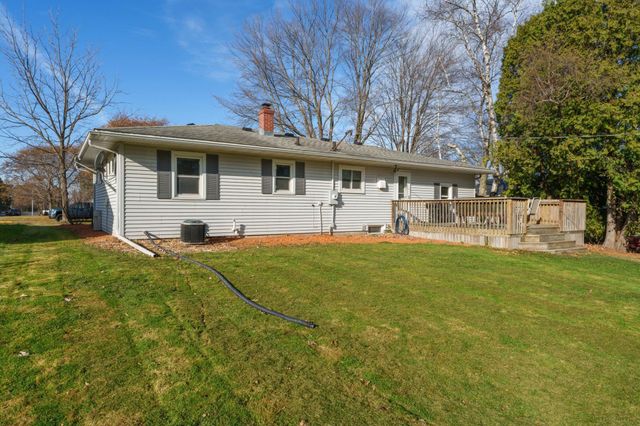 305 S Clark Street, Thorp, WI 54771