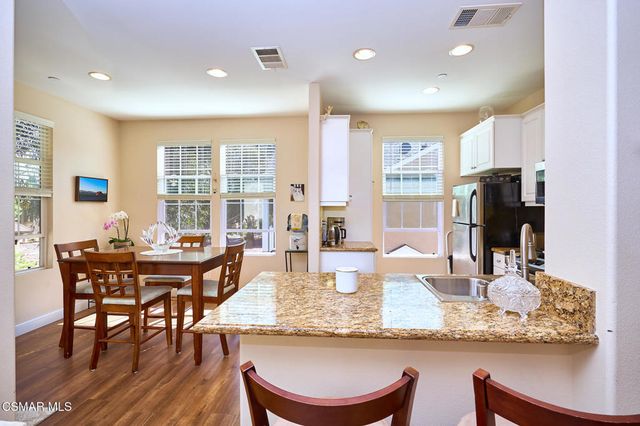 872 Fitzgerald Avenue, Ventura, CA 93003