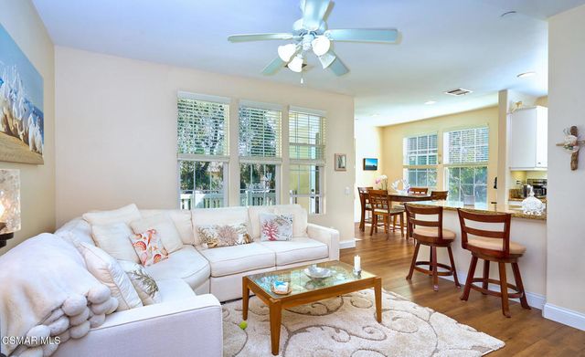 872 Fitzgerald Avenue, Ventura, CA 93003