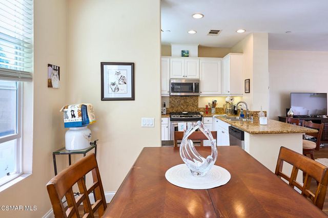 872 Fitzgerald Avenue, Ventura, CA 93003