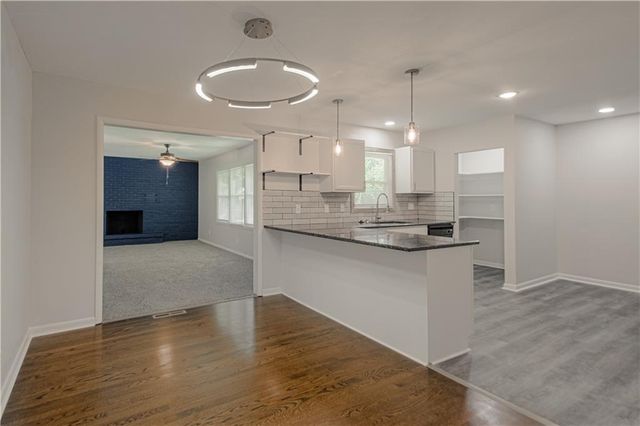 8219 E 85th Terrace, Raytown, MO 64138