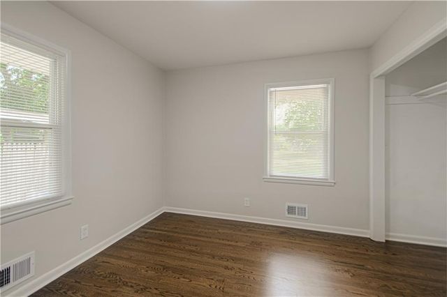 8219 E 85th Terrace, Raytown, MO 64138