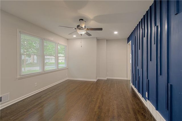 8219 E 85th Terrace, Raytown, MO 64138