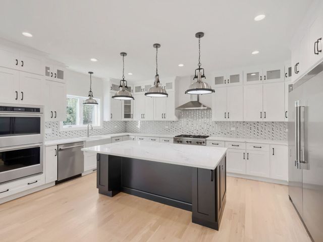 22660 Frontier Court, Frankfort, IL 60423