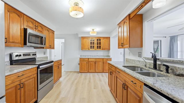 1329 NANTUCKET ROAD, Venice, FL 34293