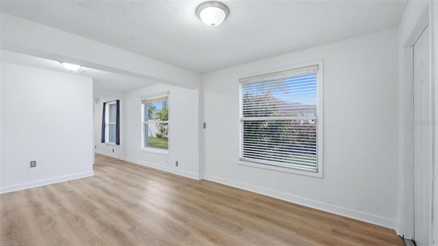 1329 NANTUCKET ROAD, Venice, FL 34293