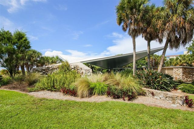 1329 NANTUCKET ROAD, Venice, FL 34293