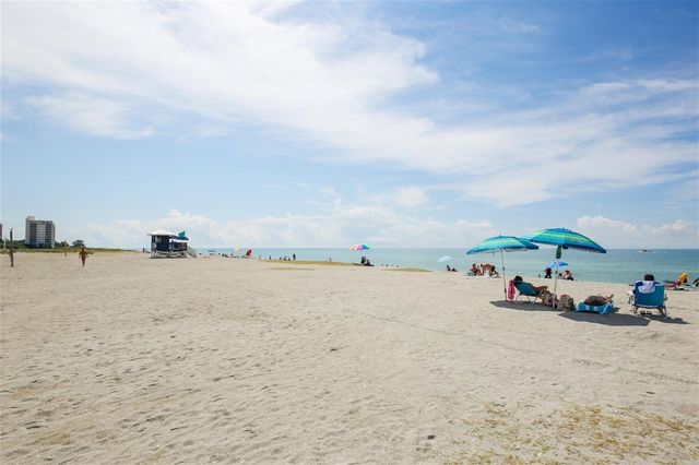 1329 NANTUCKET ROAD, Venice, FL 34293