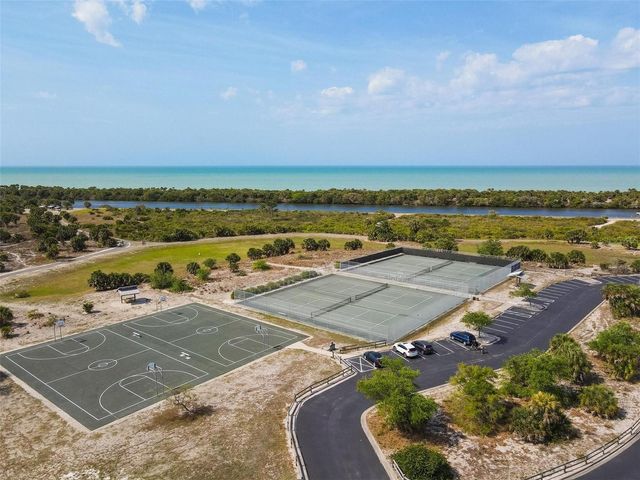 1329 NANTUCKET ROAD, Venice, FL 34293