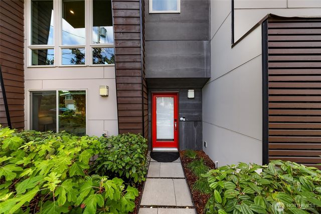 2645 NW 63rd Street, Seattle, WA 98107