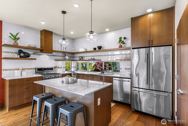 2645 NW 63rd Street, Seattle, WA 98107