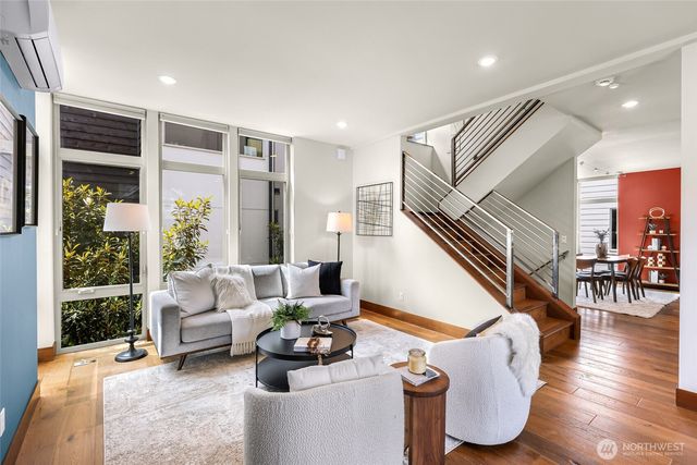 2645 NW 63rd Street, Seattle, WA 98107