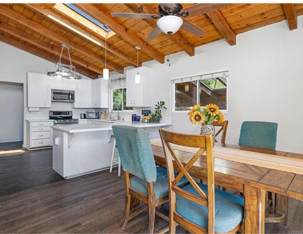 3333 Suncrest Boulevard, El Cajon, CA 92021