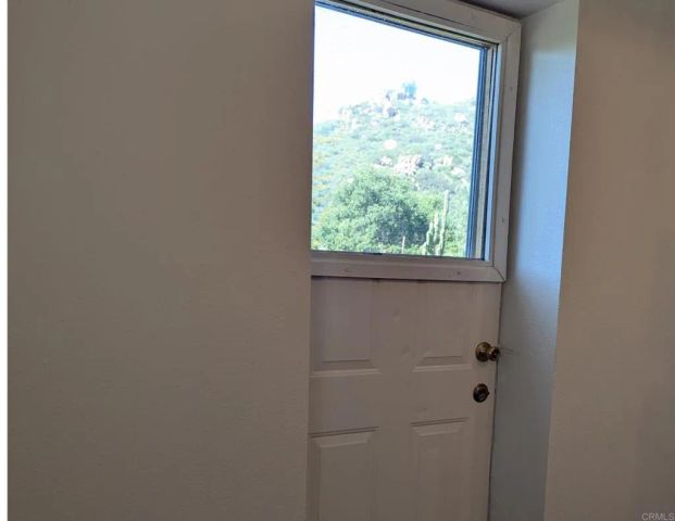 3333 Suncrest Boulevard, El Cajon, CA 92021