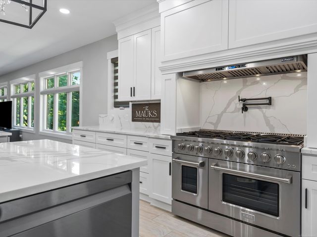 3708 Riverview Terrace N Road, East China Twp, MI 48054