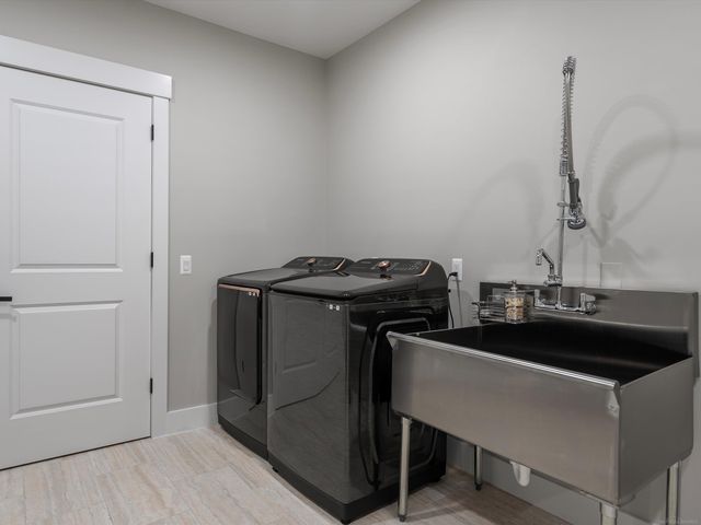 3708 Riverview Terrace N Road, East China Twp, MI 48054