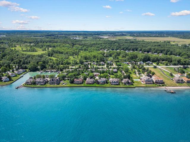 3708 Riverview Terrace N Road, East China Twp, MI 48054